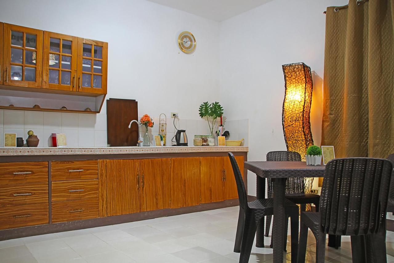 كورون Prim Travellers Inn المظهر الخارجي الصورة
